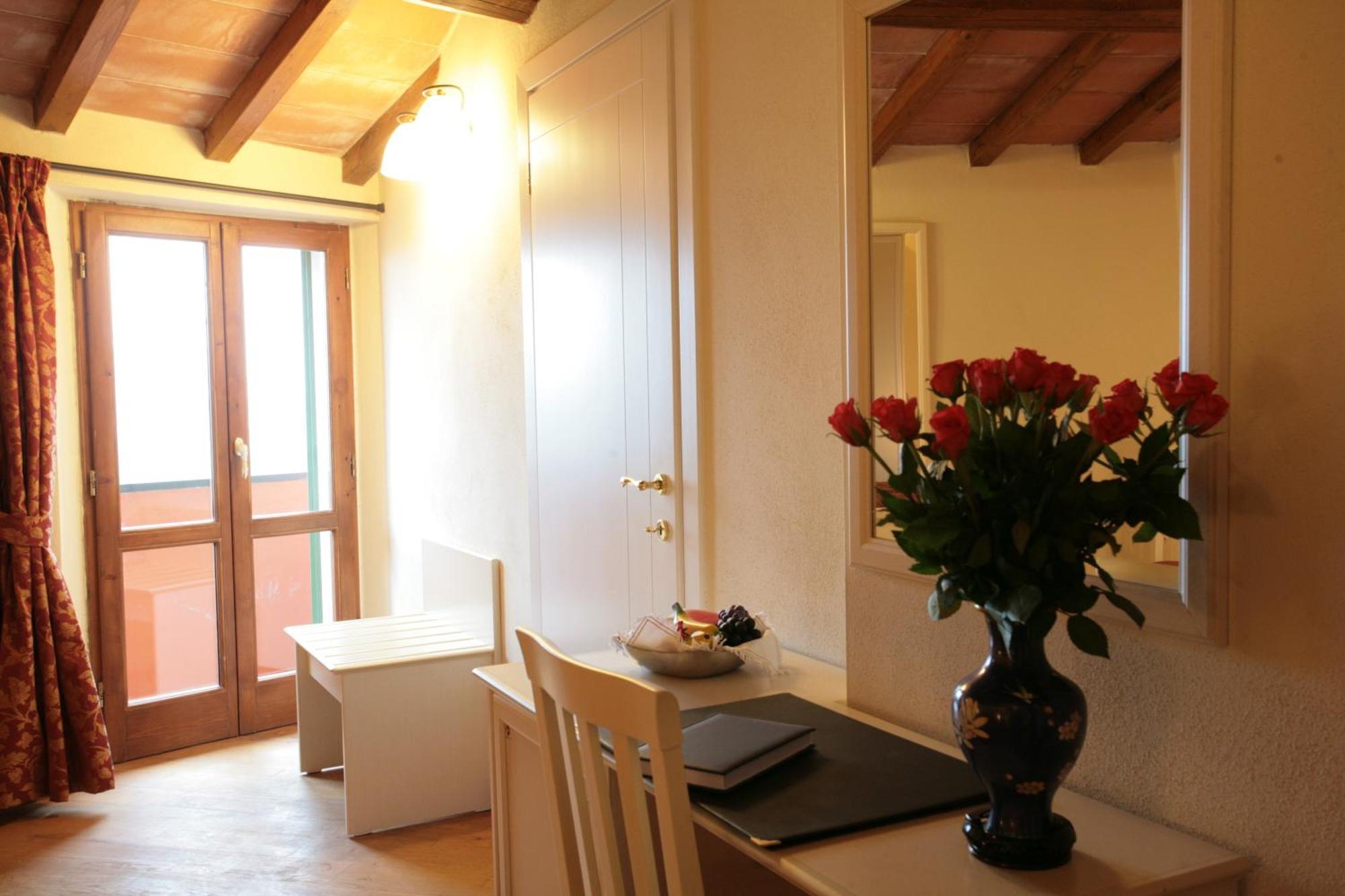 Hotel Villa San Michele 까르미냐노 외부 사진